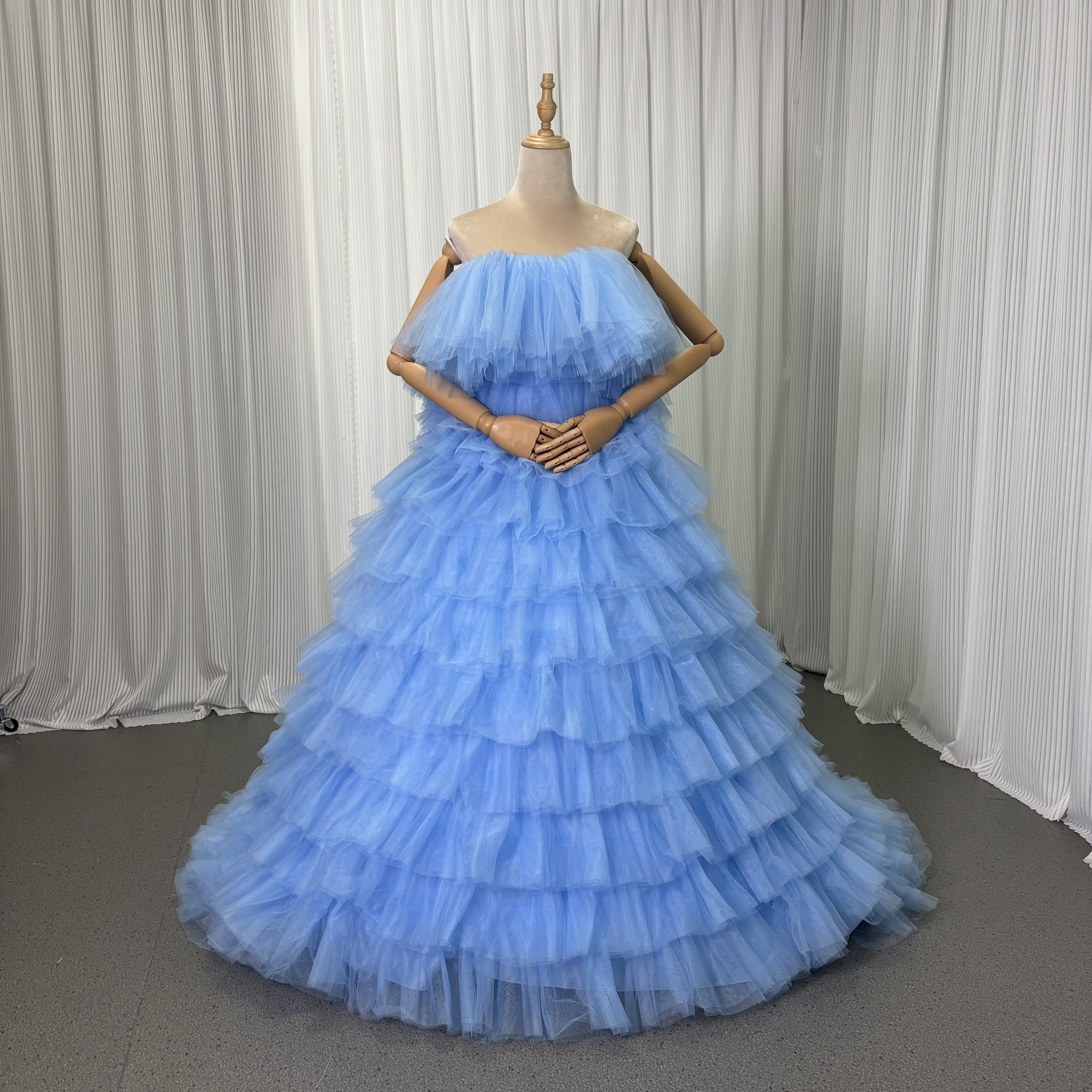 送料無料！カラードレス 爽やかで優しいブルー ビスチェドレス リボン 柔らかく重ねたチュールスカート ビスチェドレス