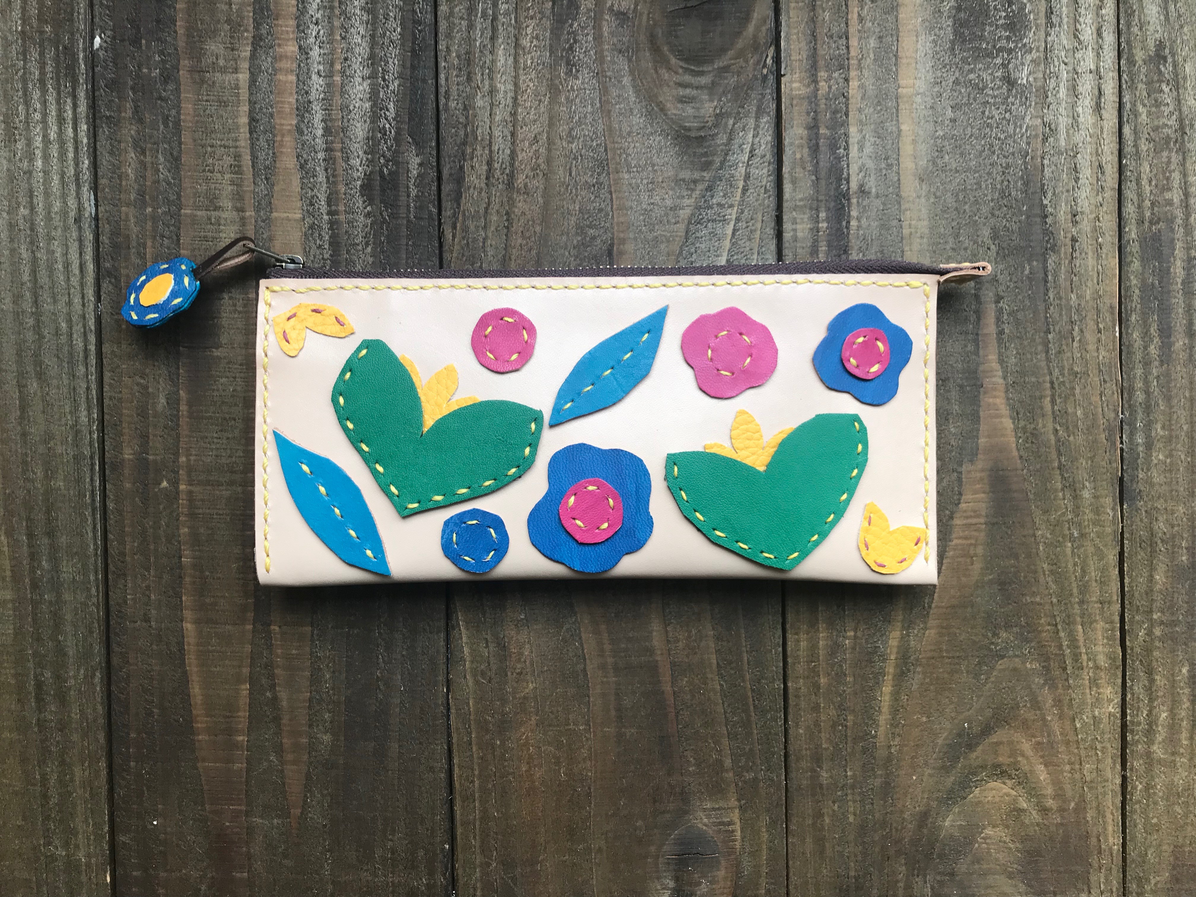 オールヌメ革＊革花パッチワーク長財布②