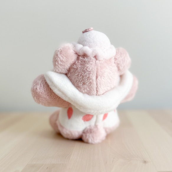 櫻花芭菲泰迪熊 | 春日色彩，手掌大小 第3張的照片