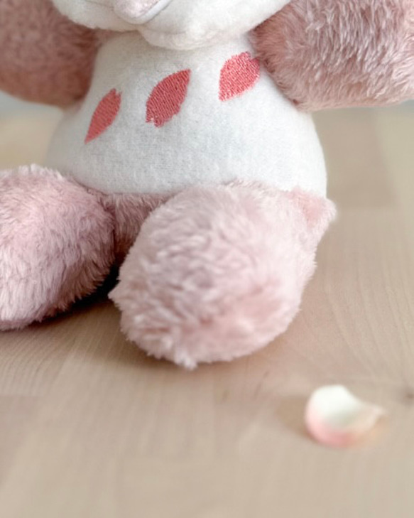 櫻花芭菲泰迪熊 | 春日色彩，手掌大小 第7張的照片