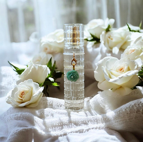 《グリーンアメジスト・ローズ》薔薇マンテルブレスレット/3A宝石質グリーンアメジスト/コットンパールサージカルステンレス 15枚目の画像