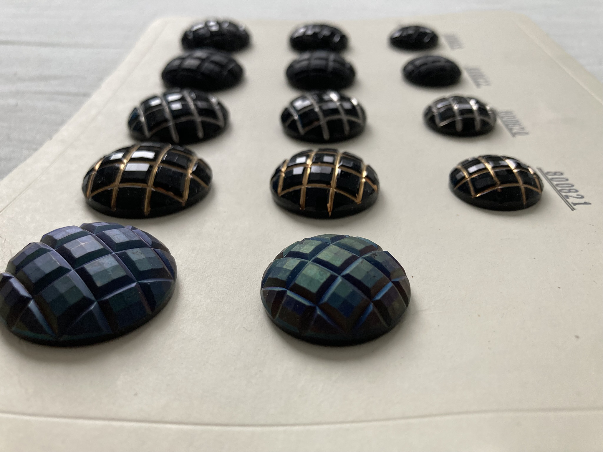 14個セット チェコ製ヴィンテージ ガラスボタン【30㎜ オーロラのメロンパン】アンティーク 手芸 アクセサリー 素材