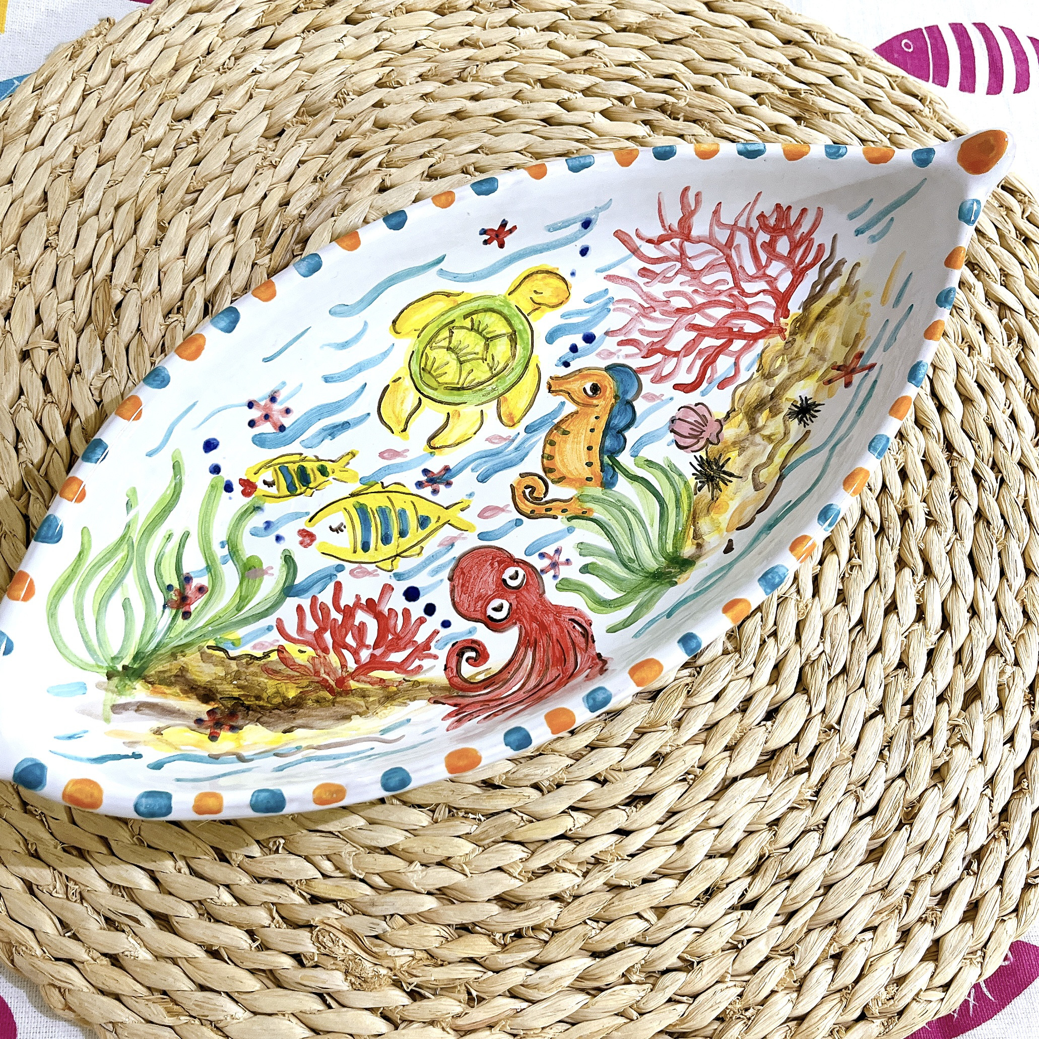 海を感じるマヨリカ焼き　大きなボートのお皿