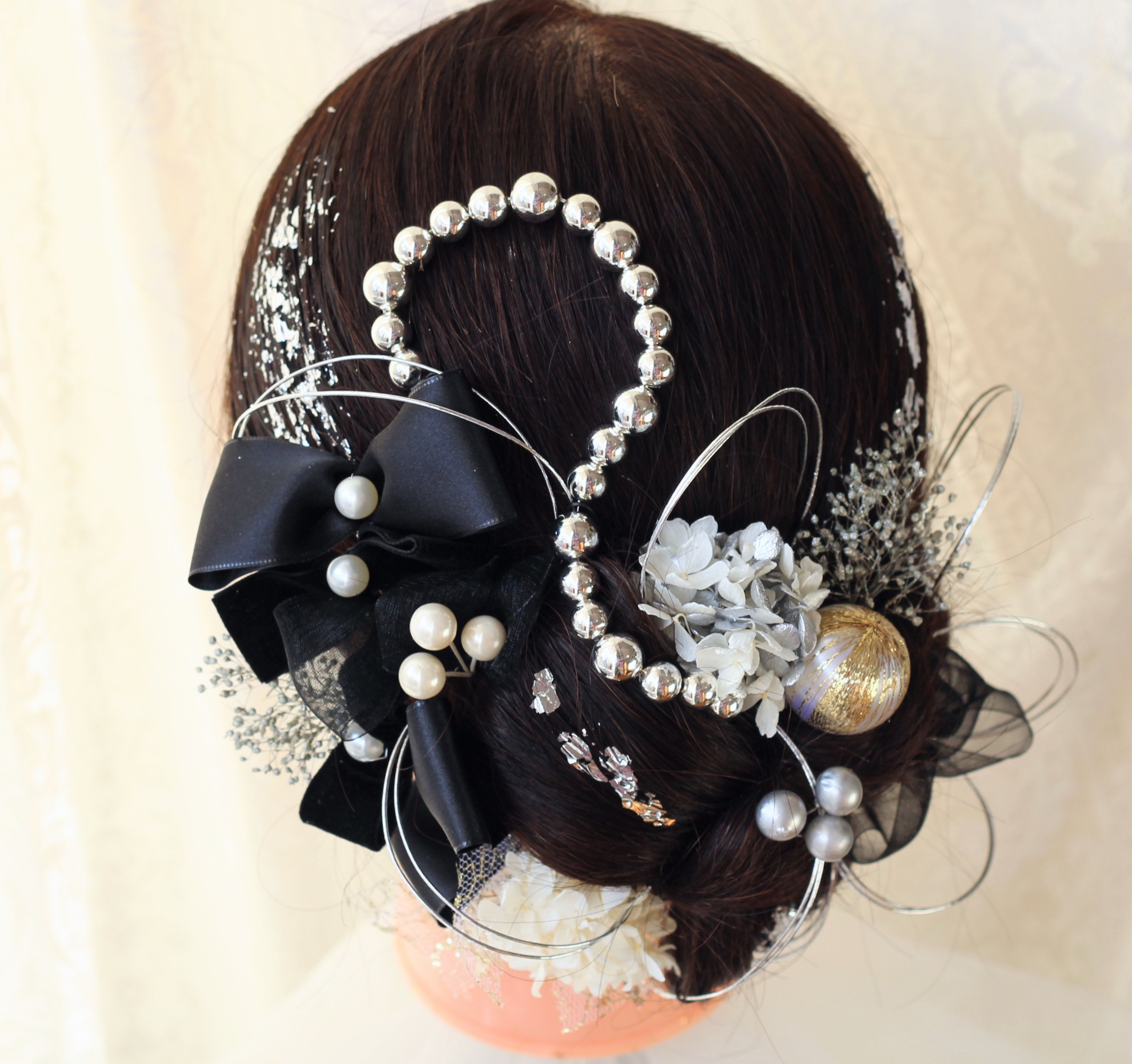 黒リボン☆ベロア.サテン⭐︎水引　銀箔　成人式 卒業式  髪飾り 振袖 袴 シルバーチェーン プリザーブドフラワー