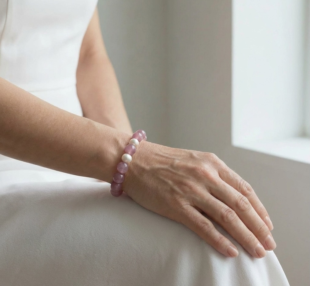 2026 春新作　パープルローズクォーツブレスレット｜10mm天然石×淡水パール　クリスタルブレスレット｜北欧ミニマル