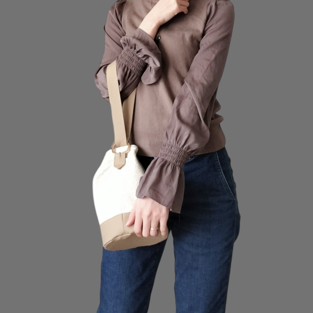 《尾州ツイード》2wayワンハンドルバッグ　|　ミルキーホワイト　|　バケツ型　トートバッグ　巾着　|　　大人カジュアル