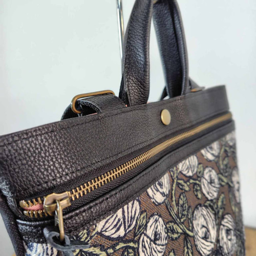 ミナペルホネン/2025rosyロージィーブラウン/牛革A4トートリュック牛革