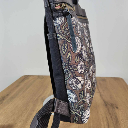 ミナペルホネン/2025rosyロージィーブラウン/牛革A4トートリュック牛革