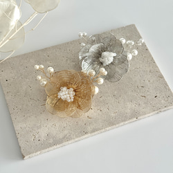 金金屬花朵珍珠胸針/腕花 | 儀式 | 入場儀式 | 畢業典禮 | 婚禮 | 優雅 | 正式 第2張的照片