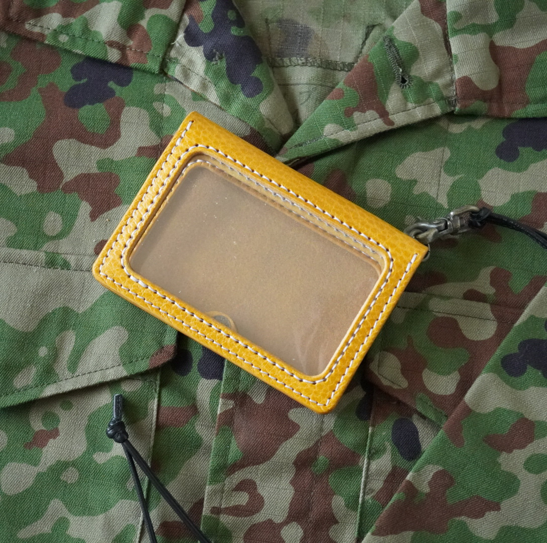 自衛官用の身分証ケース　シボ革　イエロー　mbc-02