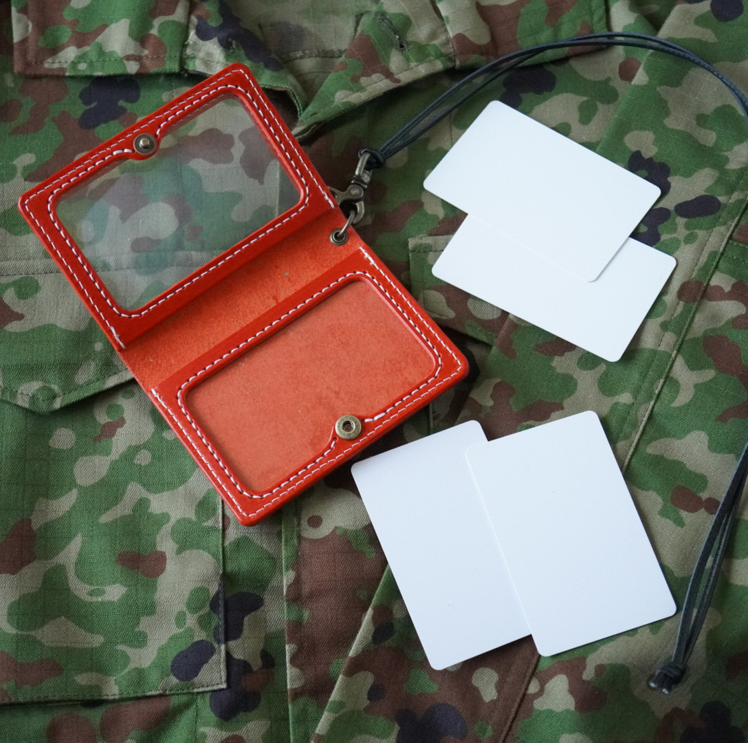 自衛官用の身分証ケース　ブッテーロ　レッド　mbc-02