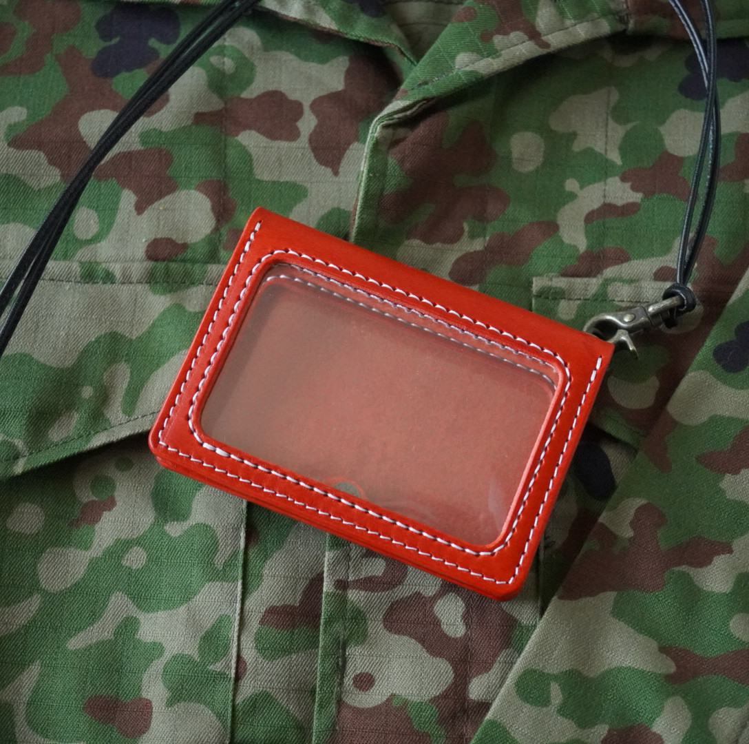 自衛官用の身分証ケース　ブッテーロ　レッド　mbc-02