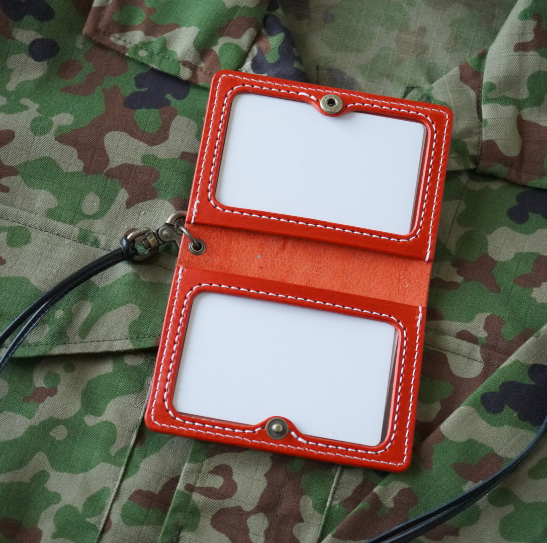 自衛官用の身分証ケース　ブッテーロ　レッド　mbc-02