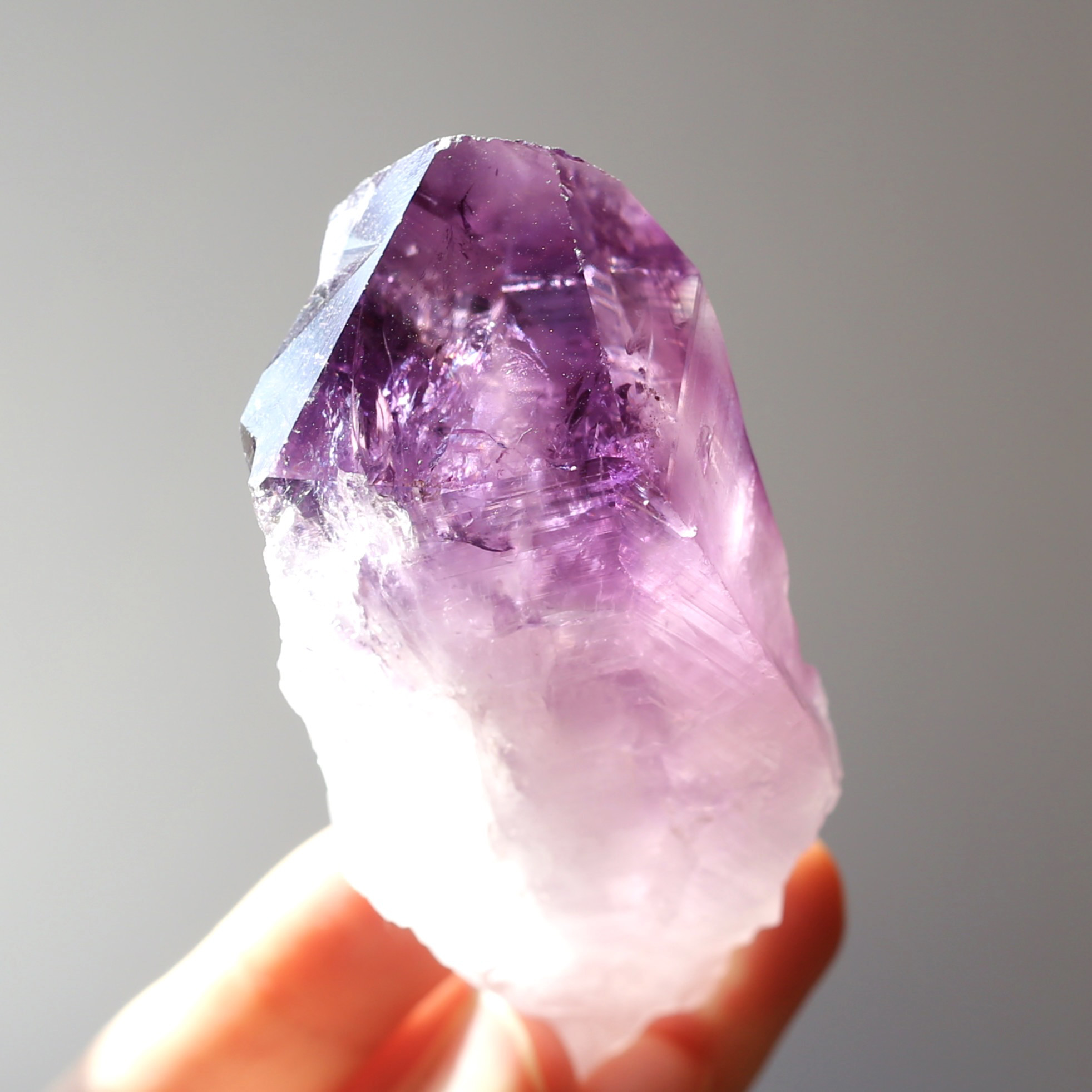 アメジスト ポイント 原石 単結晶 希少 紫水晶 鉱物 天然石 水晶 セクター 5,144円