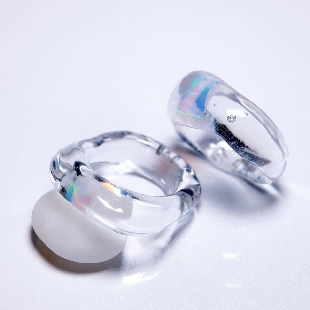 シャボン玉のリング |  ハイブリッドオパール クリア　スクエア | 今月の一点もの