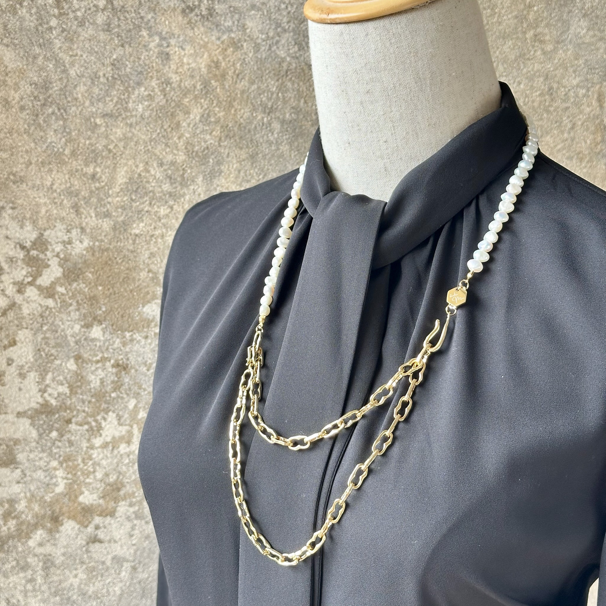 アアレンジ自在　淡水パール　 かっこいい 　大人フォーマル2026 ロング　マルチウェイ　2連　チェーン　地金　卒業式