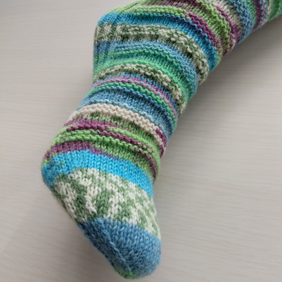 『どこでもかかと』くつ下☆メンズサイズ☆緑色・水色・白・紫色＊洗濯機OK！ 4枚目の画像