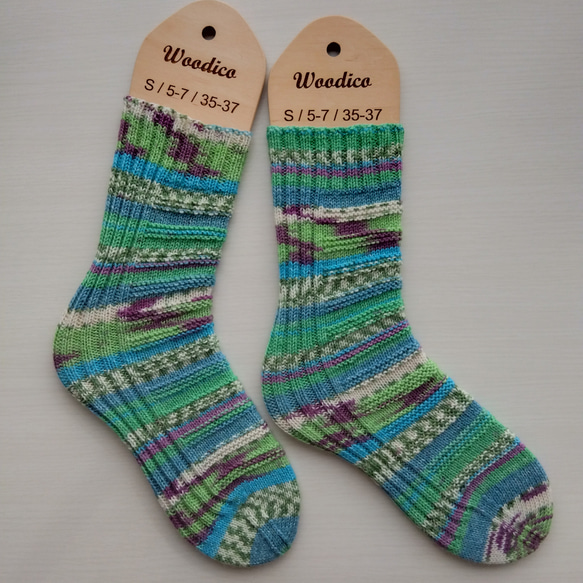 『どこでもかかと』くつ下☆メンズサイズ☆緑色・水色・白・紫色＊洗濯機OK！ 1枚目の画像