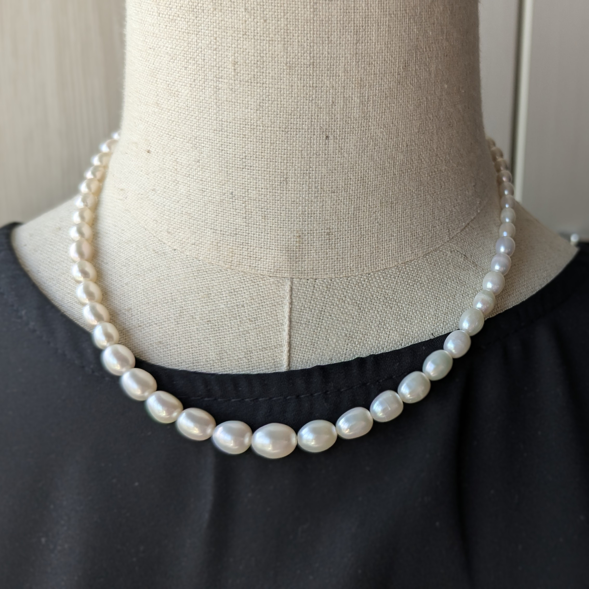 淡水パール　ホワイト　サイズグラデーション1連ネックレス