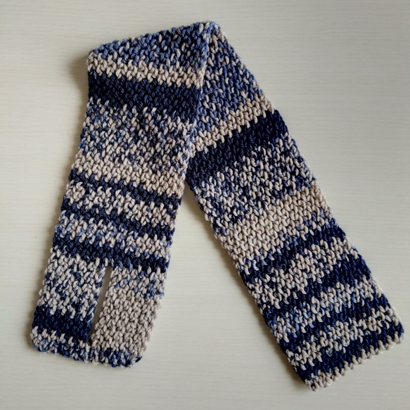 小さなマフラー【グレージュ×紺・青】 8枚目の画像