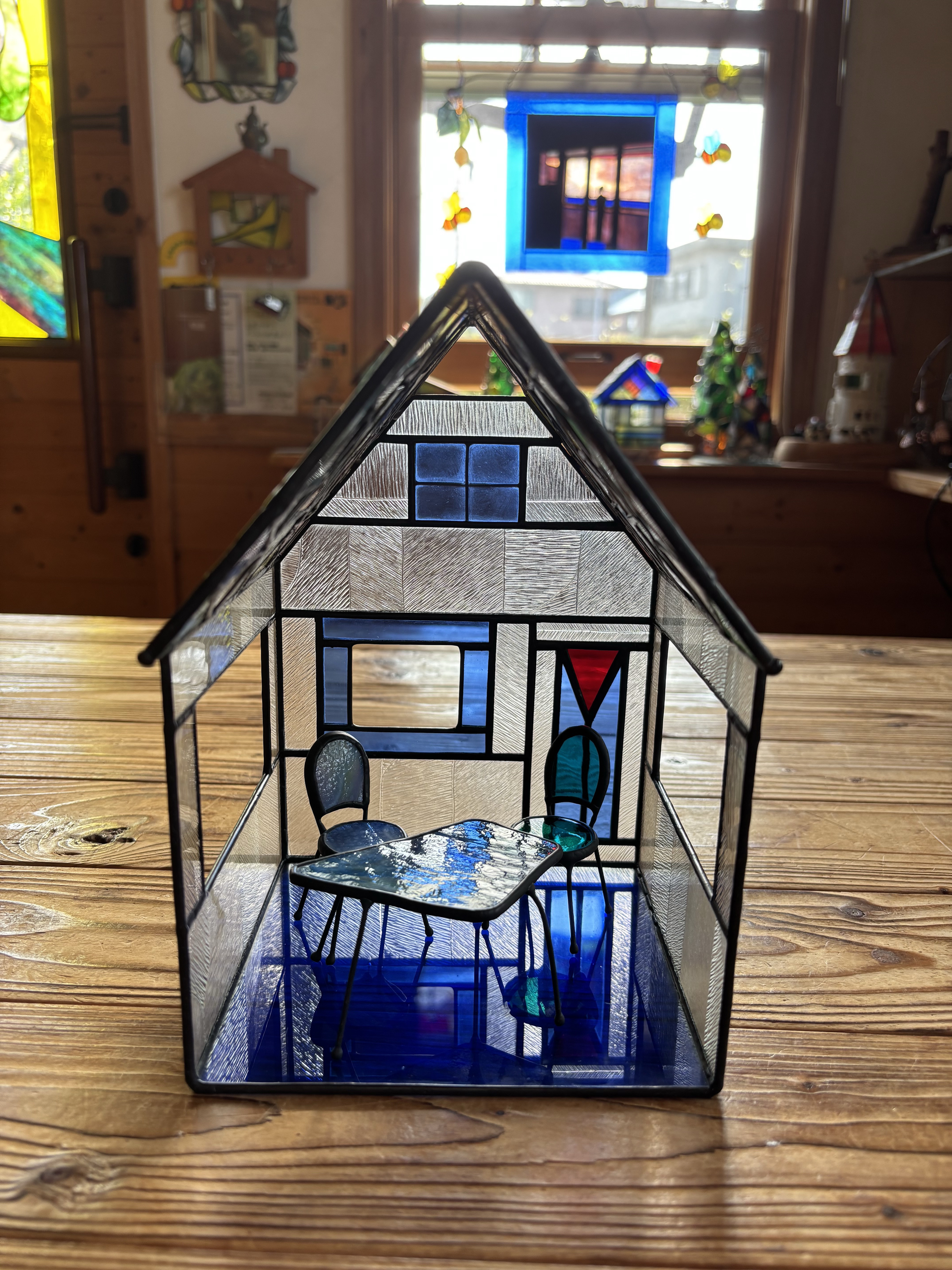 ブルーフロアのコレクションハウス