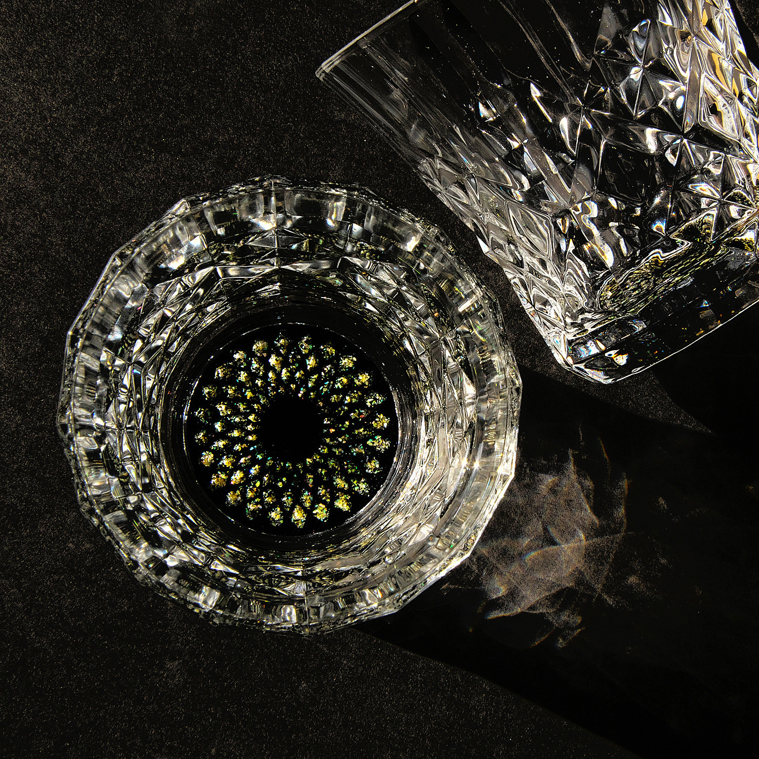 螺鈿のウィスキーグラス