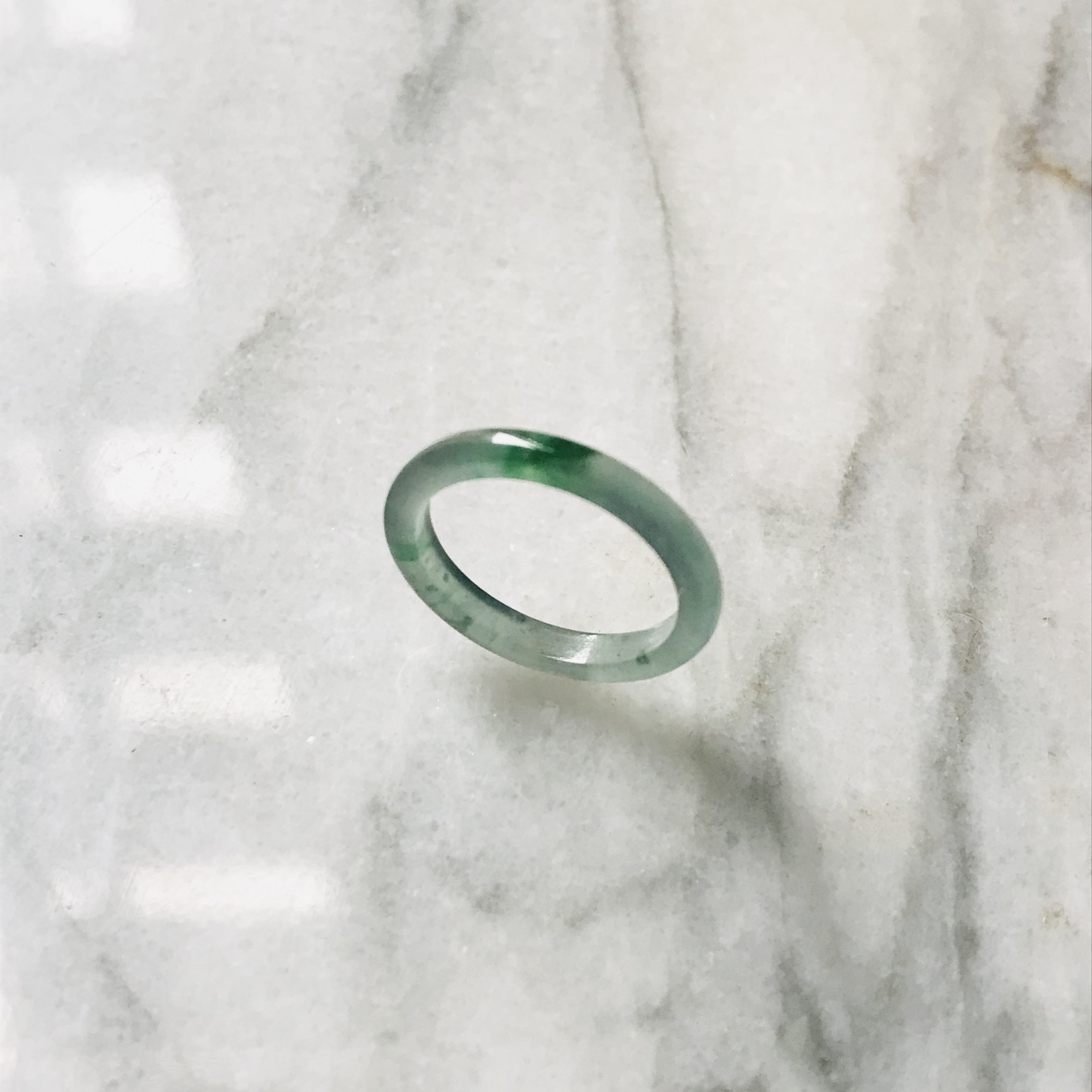 [R340-0016］ ジェイド　JADE ヒスイ　本翡翠　くりぬき　リング　天然石　一点物　グアテマラ産　7号　指輪