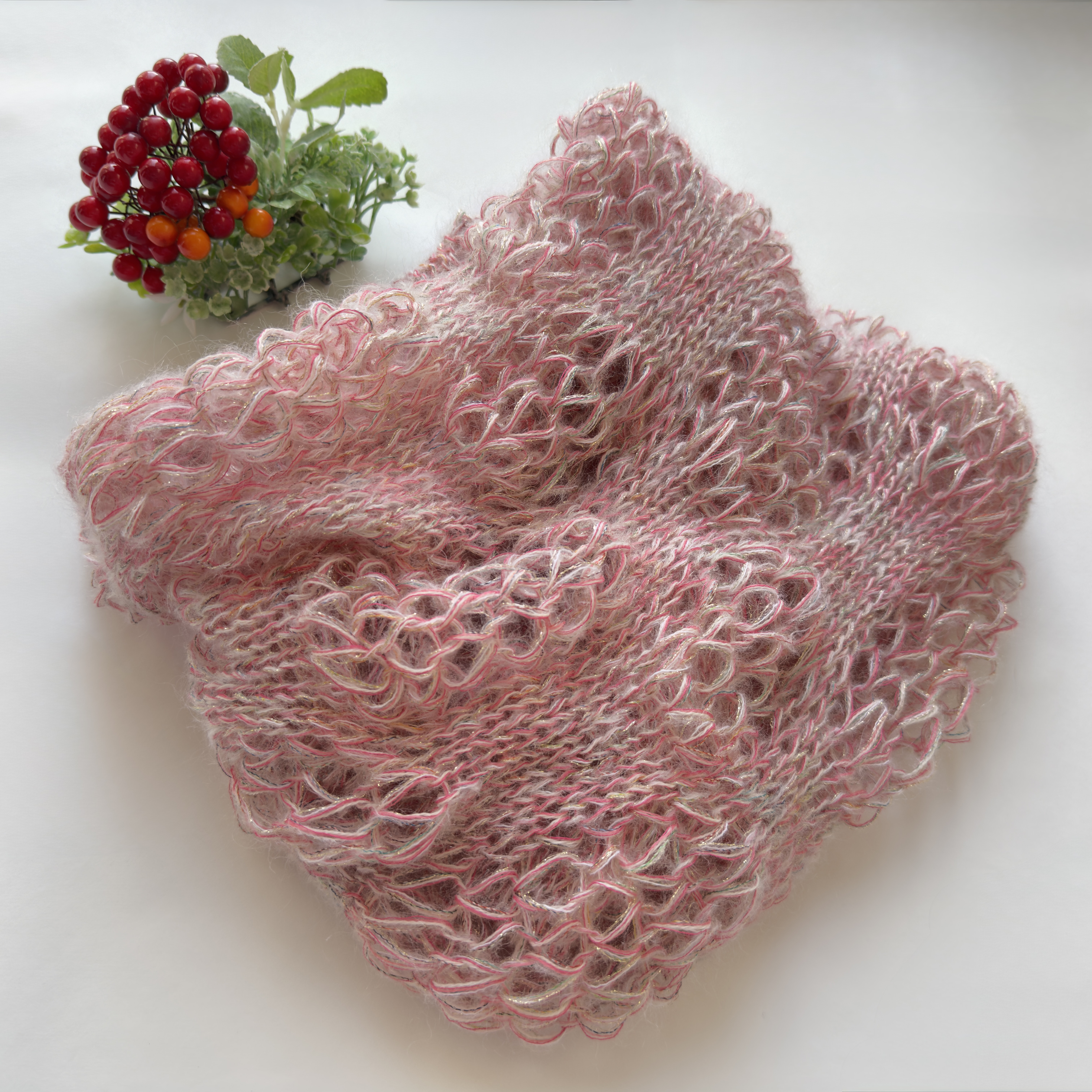 ☆まるで市松模様みたいな♪ふわふわコットンキャンディー風のスヌード♪Peachi 引き揃え糸♪【スヌード／ストール】