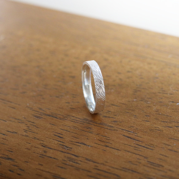 （925銀）紋理扁平銀戒指/也非常適合搭配其他戒指！ 第5張的照片