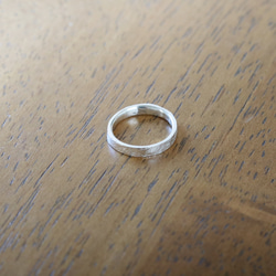 （925銀）紋理扁平銀戒指/也非常適合搭配其他戒指！ 第10張的照片