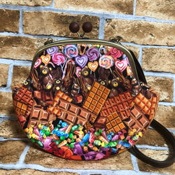 リバーシブルbabyスタイ とろ〜りチョコレート スタイ・よだれかけ Qué