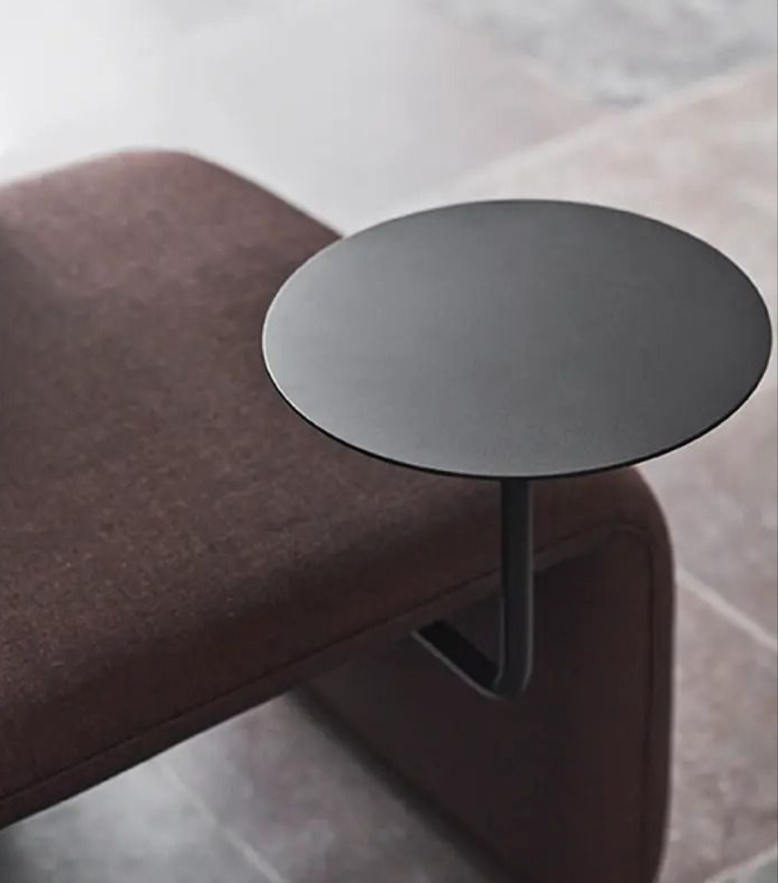 ウォールテーブル　カフェテーブル　店舗什器