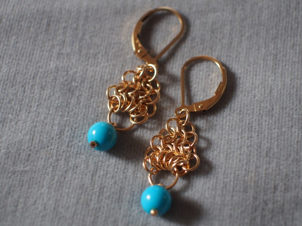 14kgf アリゾナ産スリーピングビューティーターコイズチェーンメイルピアス　k14gf