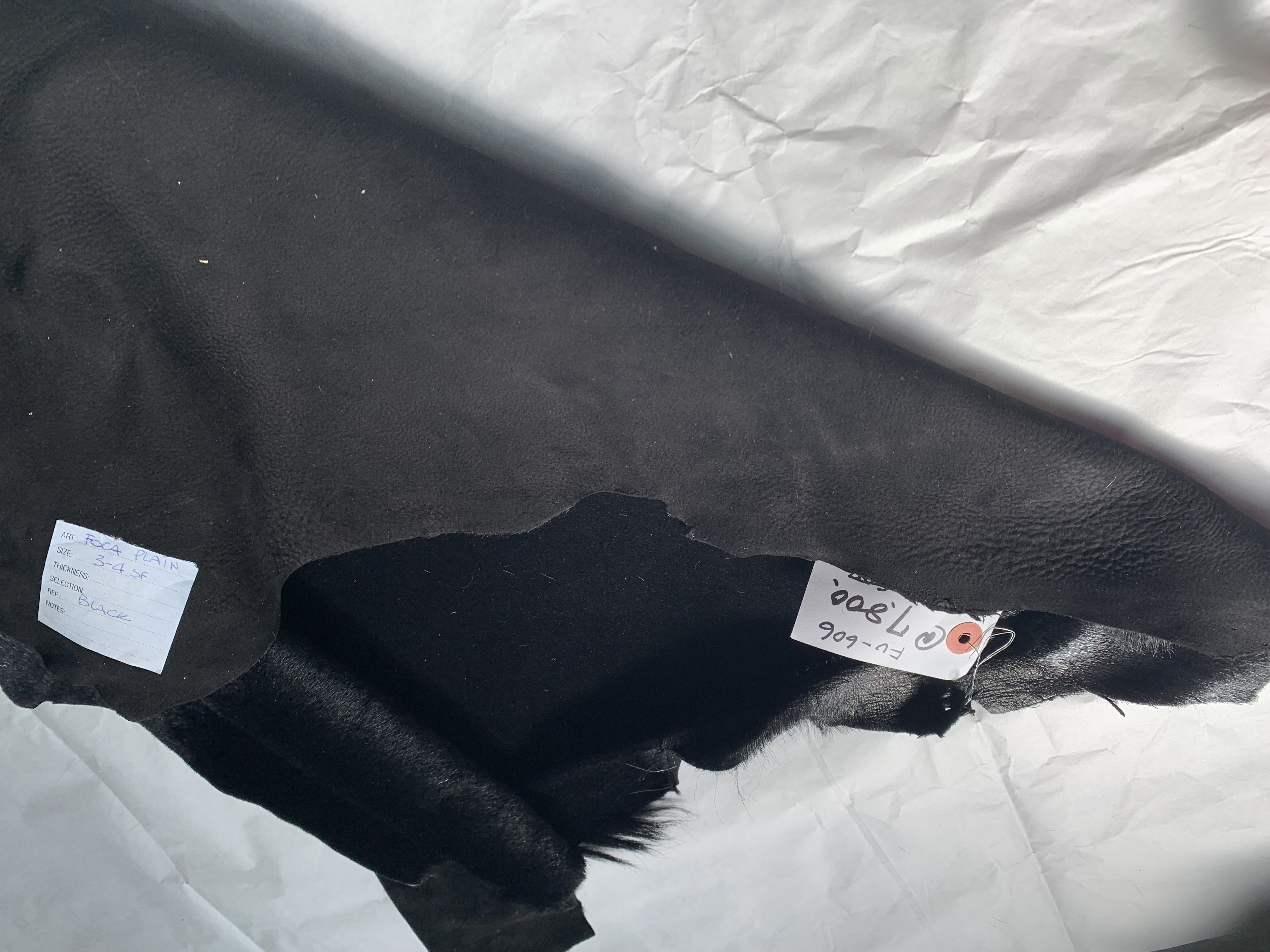 毛皮子やぎ 黒 FU-606