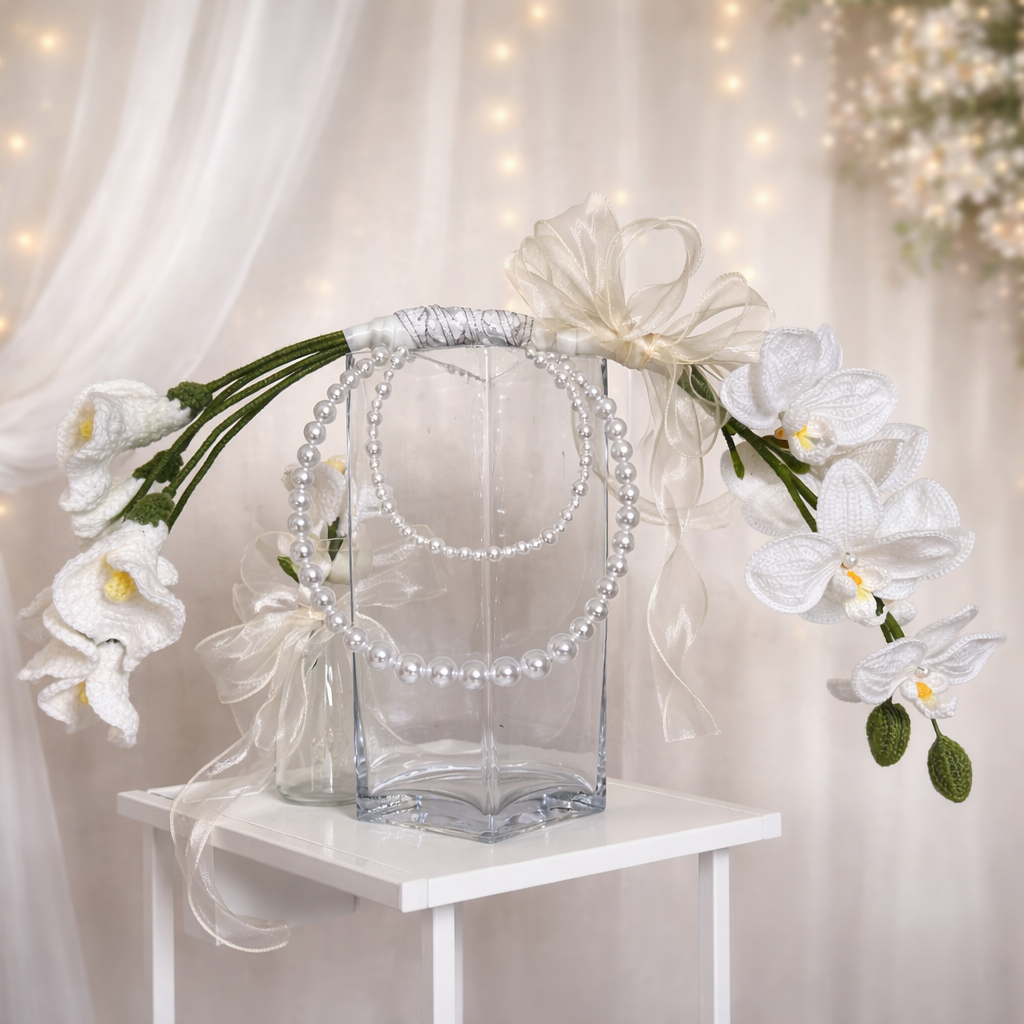 『かぎ針編みのウェディングブーケ|胡蝶蘭×カラーリリーバレリーナスタイルブートニア付き』