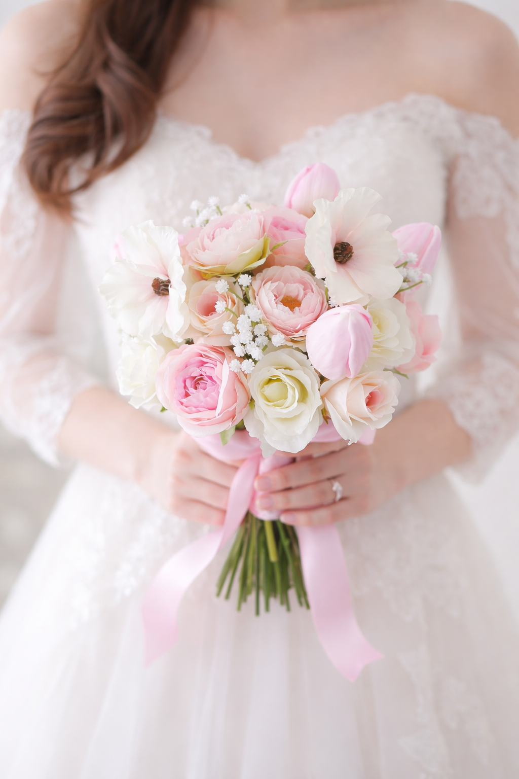 チューリップブーケ　ピンク＆ホワイト　ウエディングブーケ＆ブートニア（造花）春ブーケ　韓国ブーケ