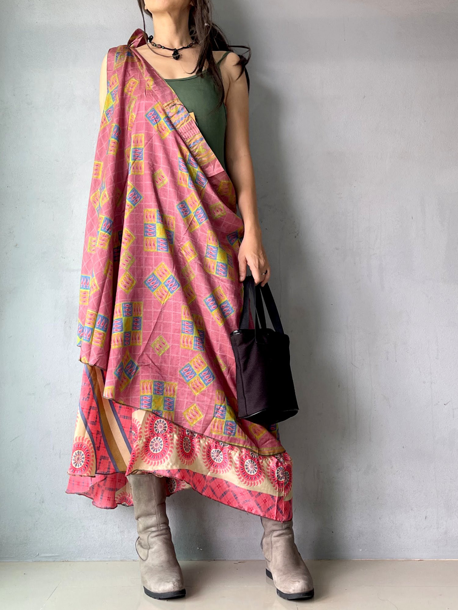 【巻き方次第で着こなしイロイロ】インドサリー生地リメイク 巻きスカート ロング丈 NO.106