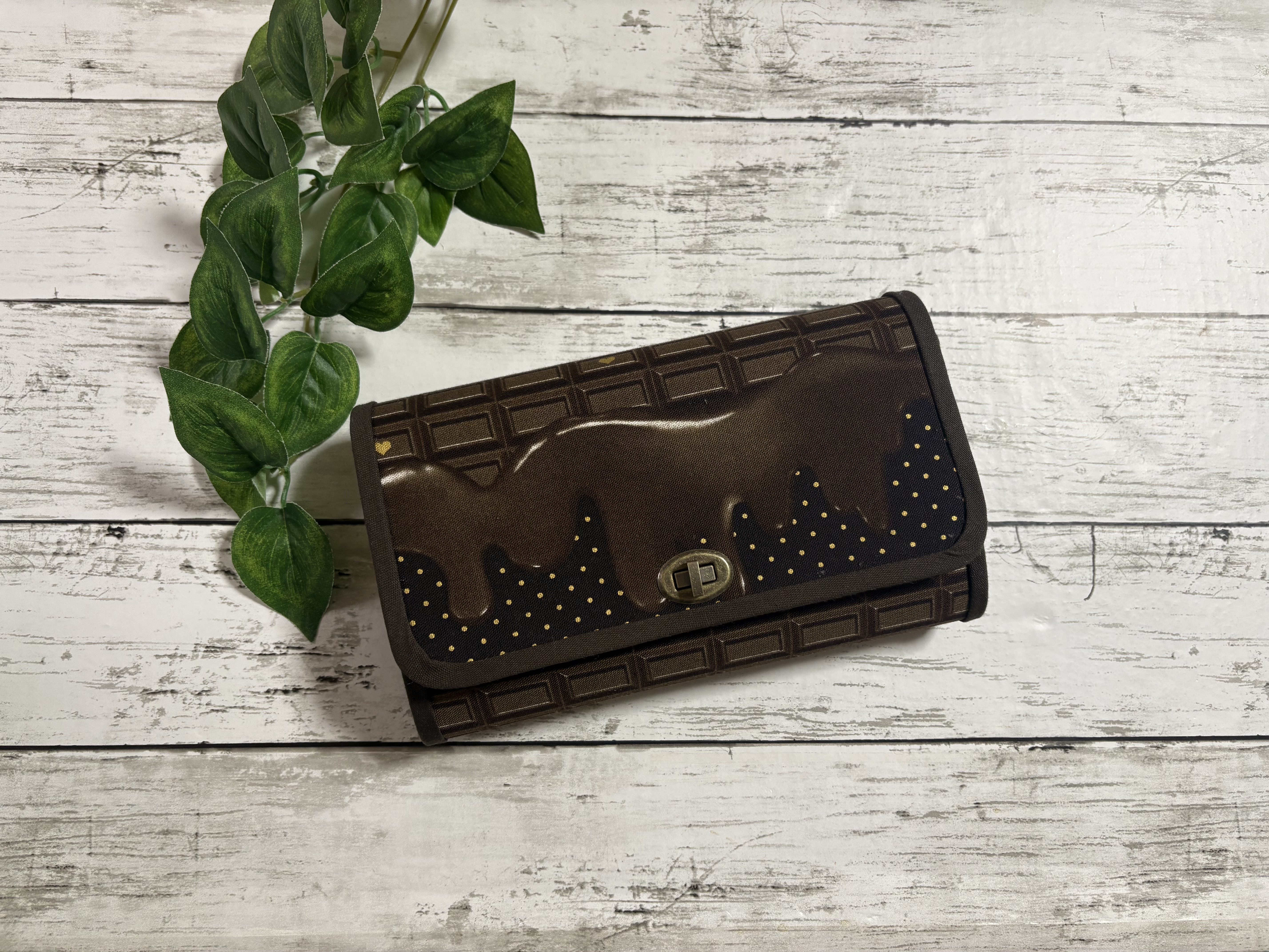 ハンドメイド　長財布　お財布バッグ　やりくり財布　マスク入れ　カード入れ　大容量　ショルダー紐　ショルダーバッグ