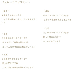 一款柔軟的毛絨貓咪玩具，陪伴您度過放鬆時光。它握在手中舒適貼合，也是絕佳的禮物。 第8張的照片