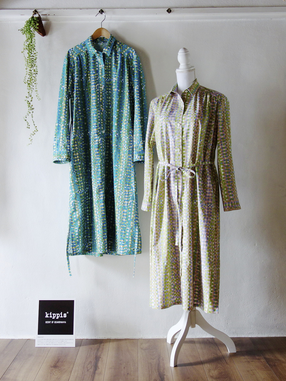 綿100％【シャツカラーのワンピース・ルディ】北欧生地　シンプル　天然素材