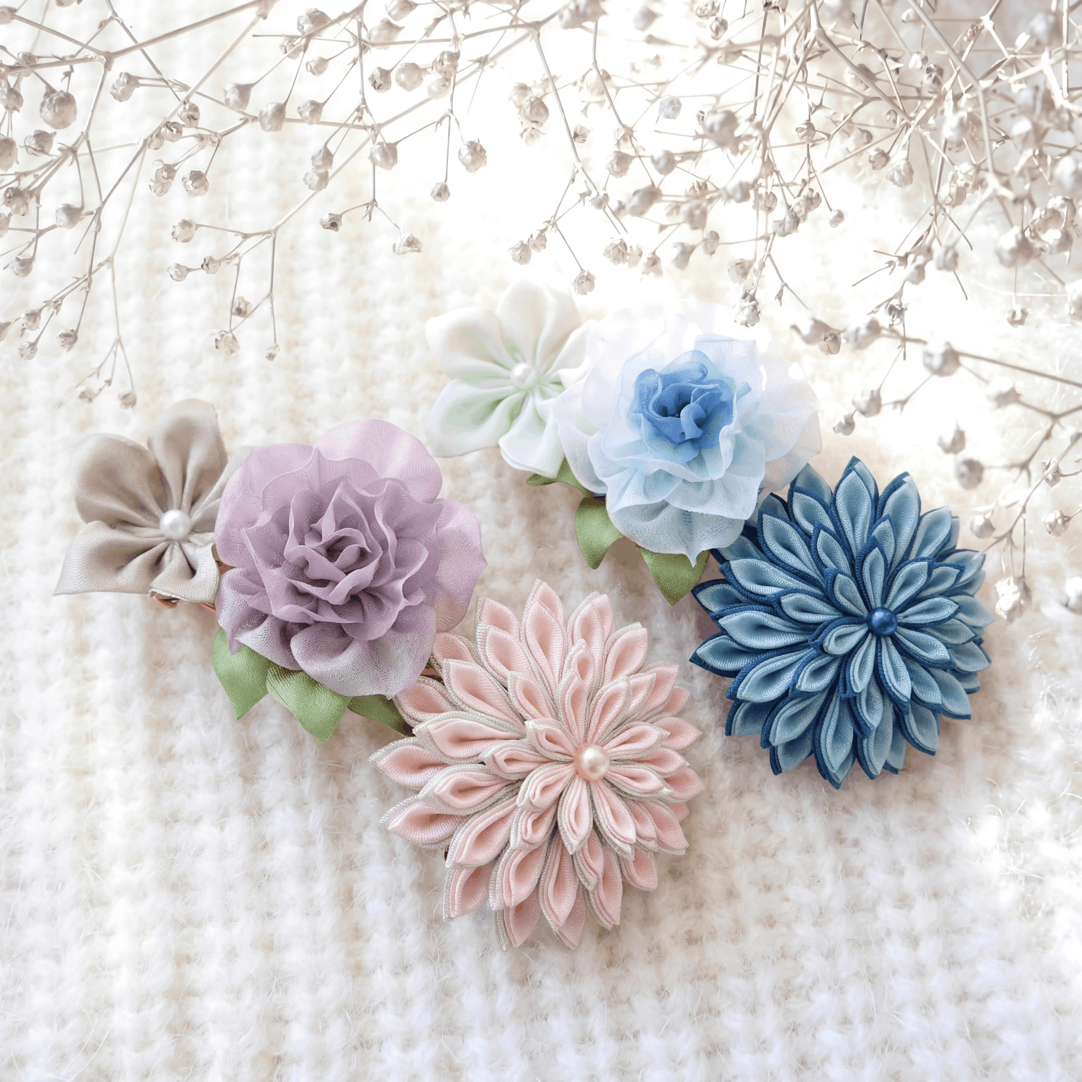 花寄せのバレッタ  ―― 正絹羽二重のつまみ細工