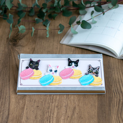 猫種4種類メイド猫さんの刺繍ハンカチ｜名入れハンドタオル