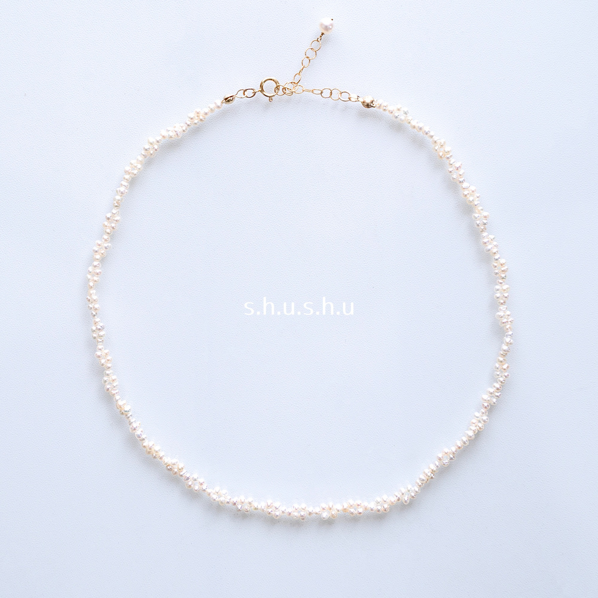 白いしずくのネックレス＊極小淡水パール