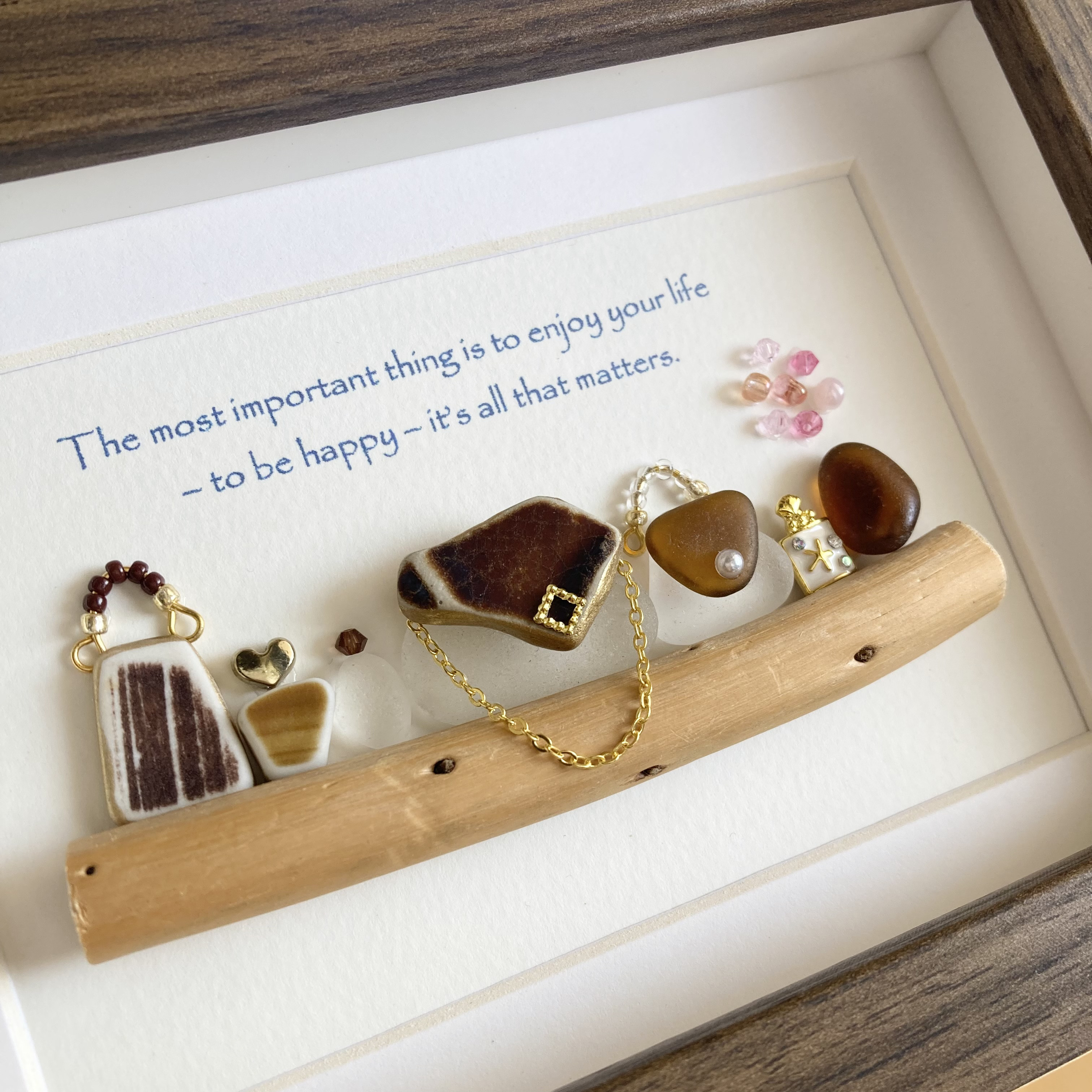 シーグラスアート/茶色のシー陶器のバッグ/置物 壁飾り インテリア 誕生日プレゼント