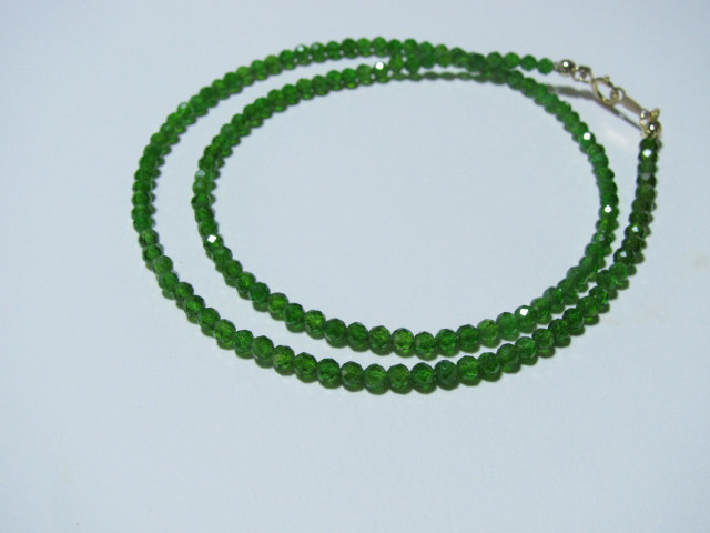 14kgf*クロムダイオプサイド（AAA-）のネックレス 4,150円