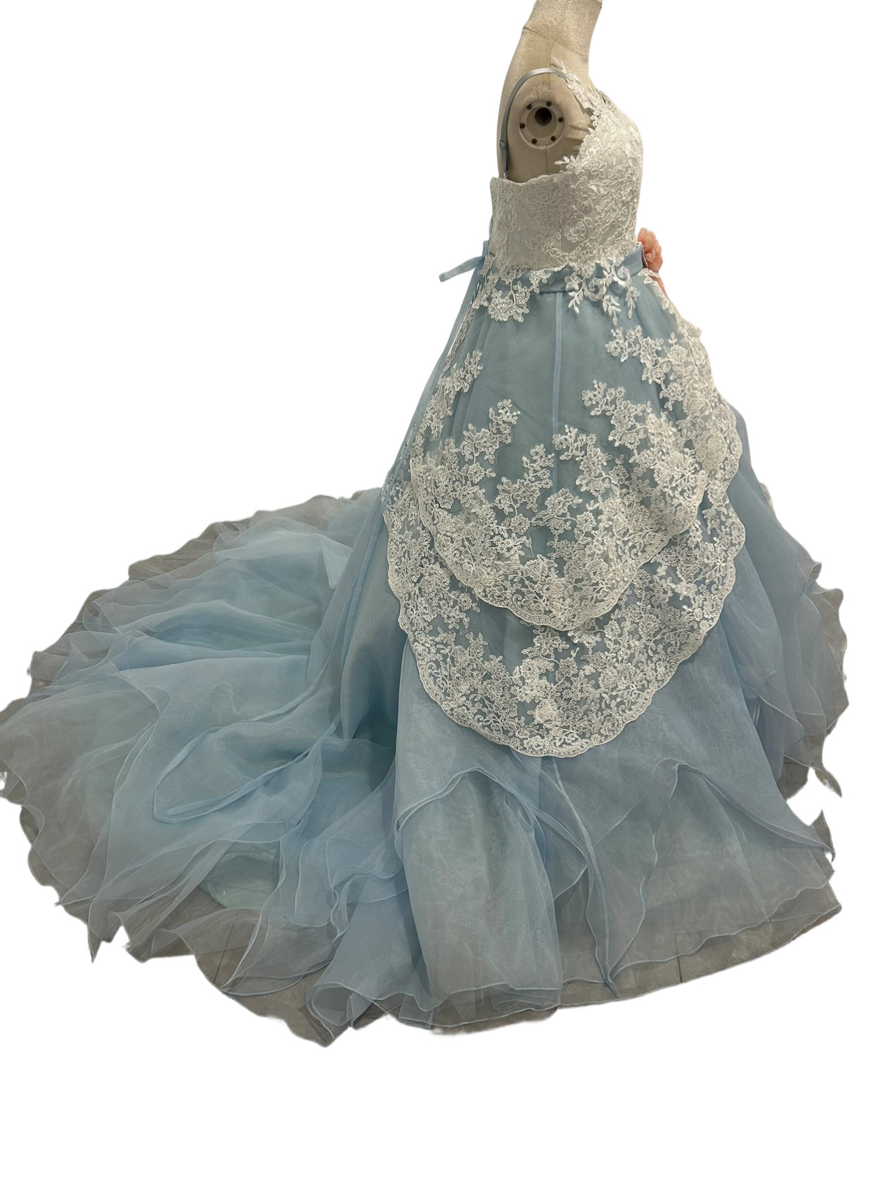 カラードレス オーガンジー  ラッフルフリル 爽やかで優しいブルー 流れる透け花レース 結婚式 エレガント