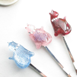 お腹の模様がトレードマークの太蔵は、クォーツニャンコながらも線が一本通っている♪<1点ものヘアピン>HP282 4枚目の画像