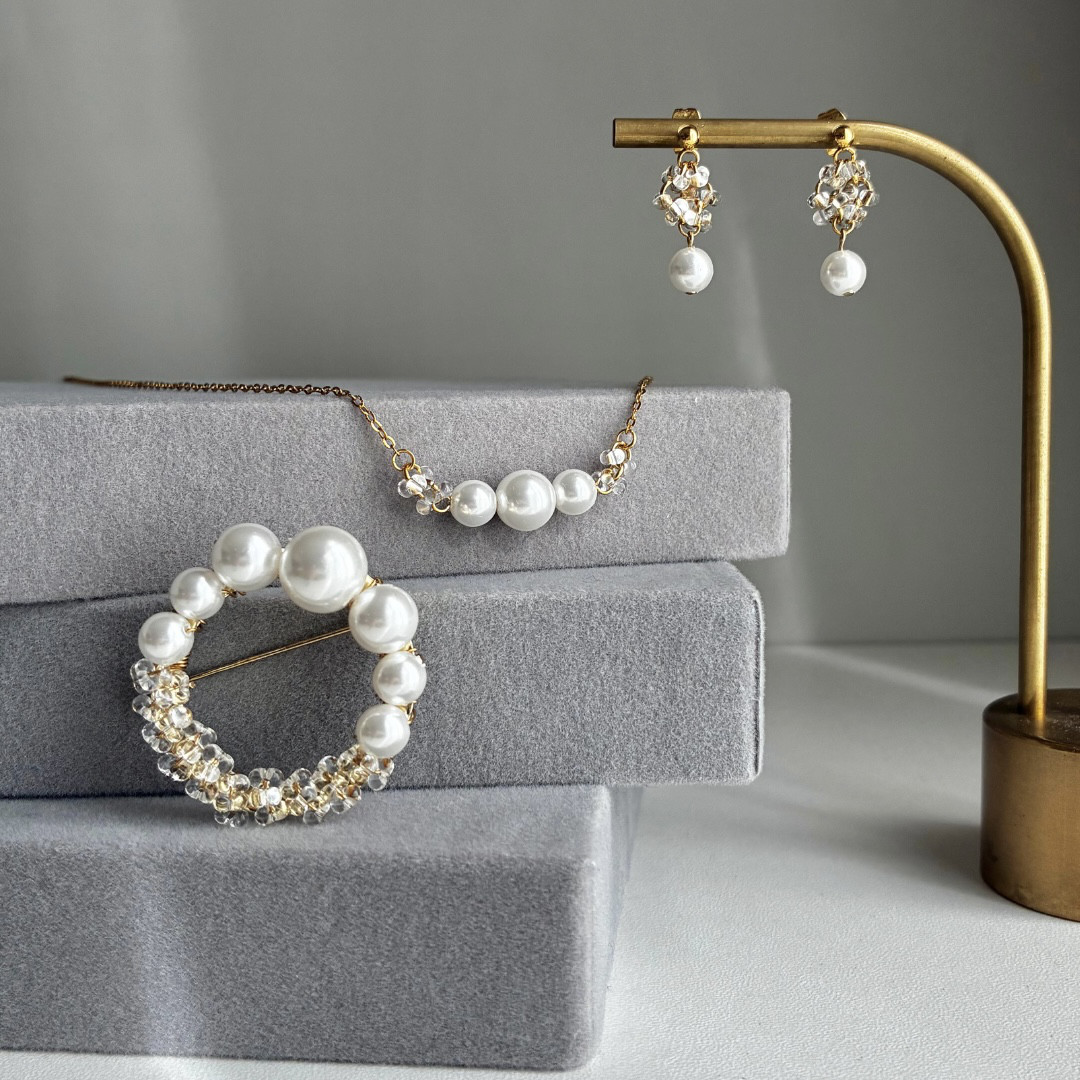 大人フォーマル3点セット ゴールド ブローチ ネックレス ピアス イヤリング ハレの日 卒業式 入学式 春 送料無料