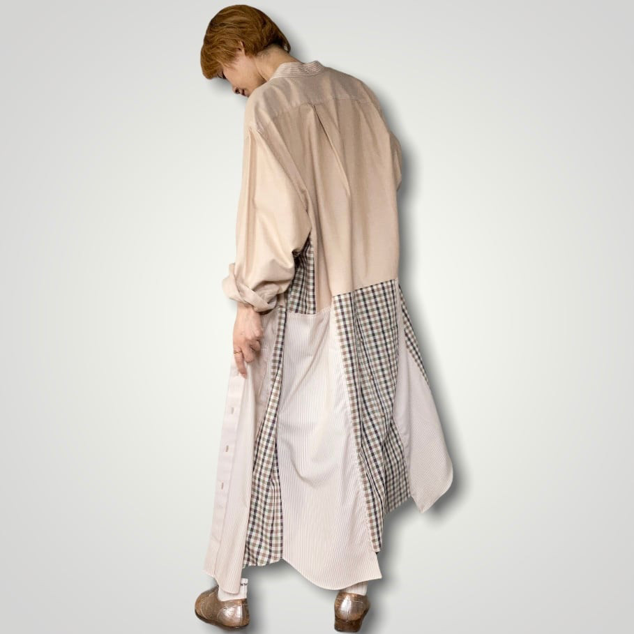 【1点物】3枚のシャツから生まれたリメイク・ロングコート｜ベージュのパッチワーク・ワンピース
