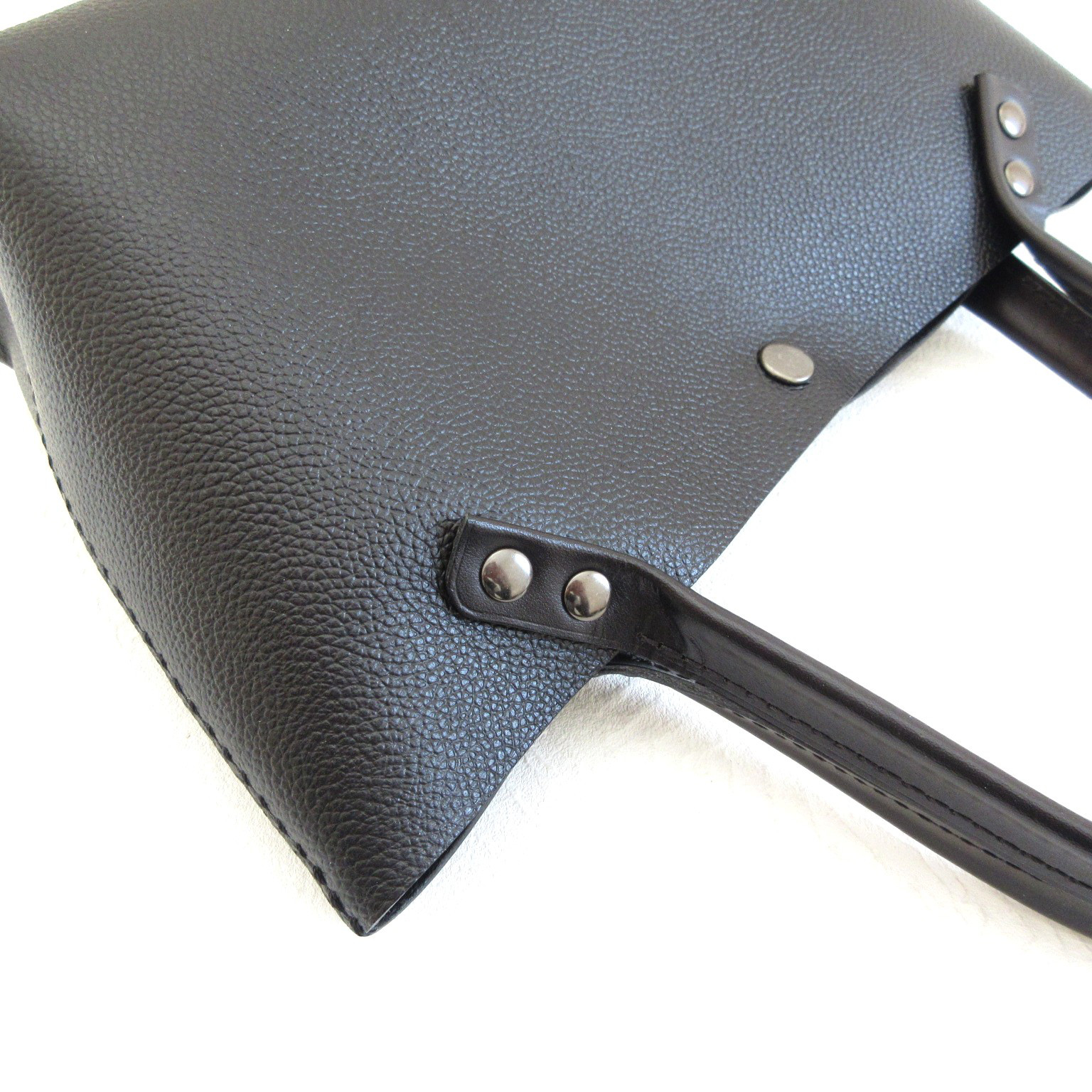 手縫い☆ショート丈＆ロングハンドル《牛革》底マチワイド・一枚革のミニトート・ブラック・0659・復刻